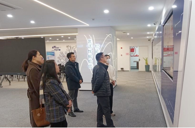 基地运营│民生银行惠州分行到惠州服务基地考察交流(图2)